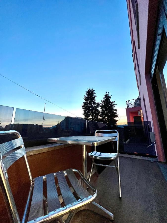 Alma Rose Apartment Korce Exterior photo